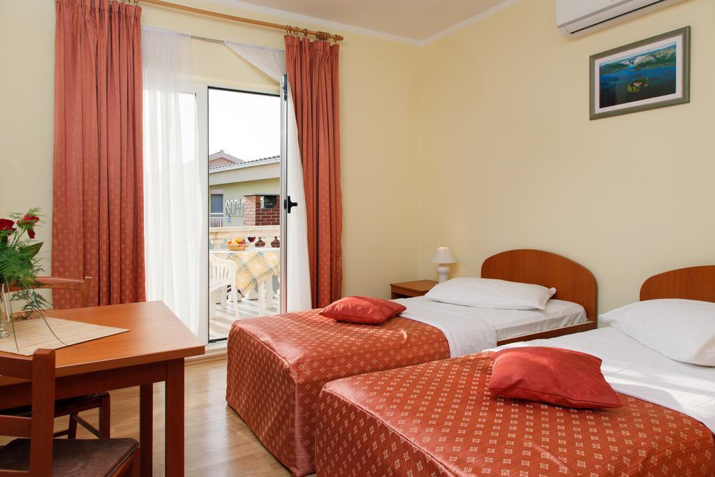 Apartments Vukusic 자보리치 객실 사진