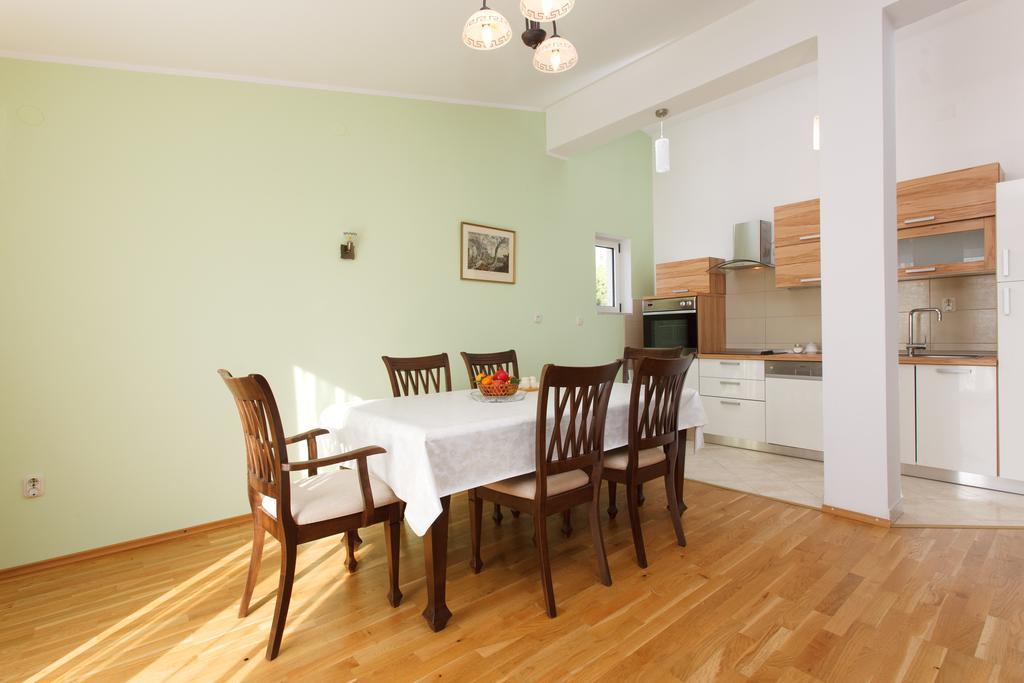 Apartments Vukusic 자보리치 객실 사진